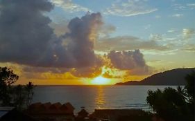 Harrera Perhentian, Long Beach